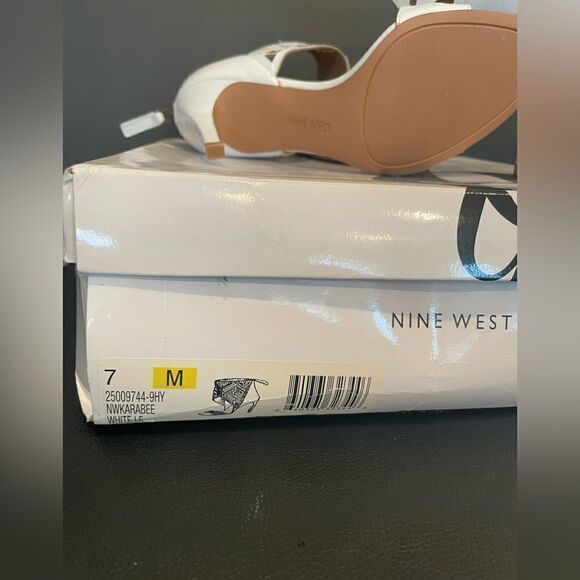 NINE WEST Heels - Picture 9 of 15